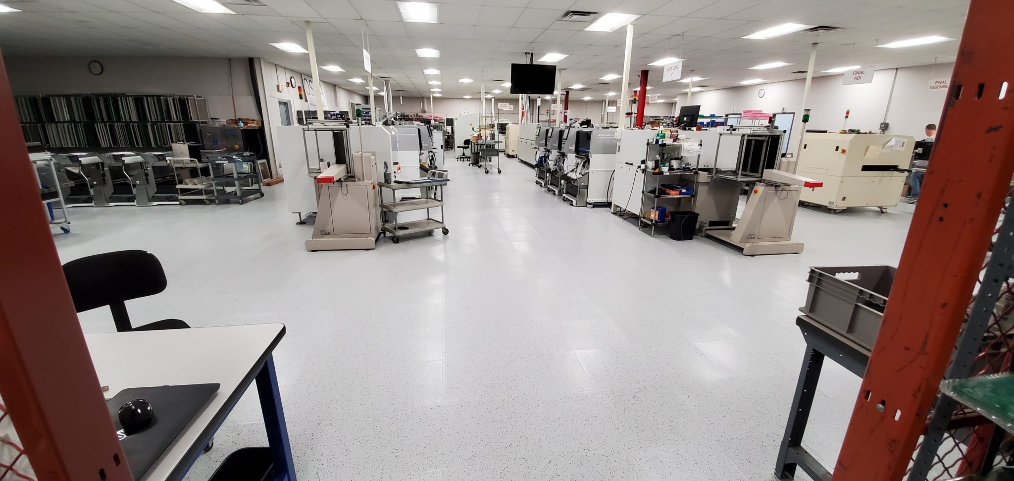 SelecTech FreeStyle ESD Plus tile flooring in OSDA electronics assembly facility