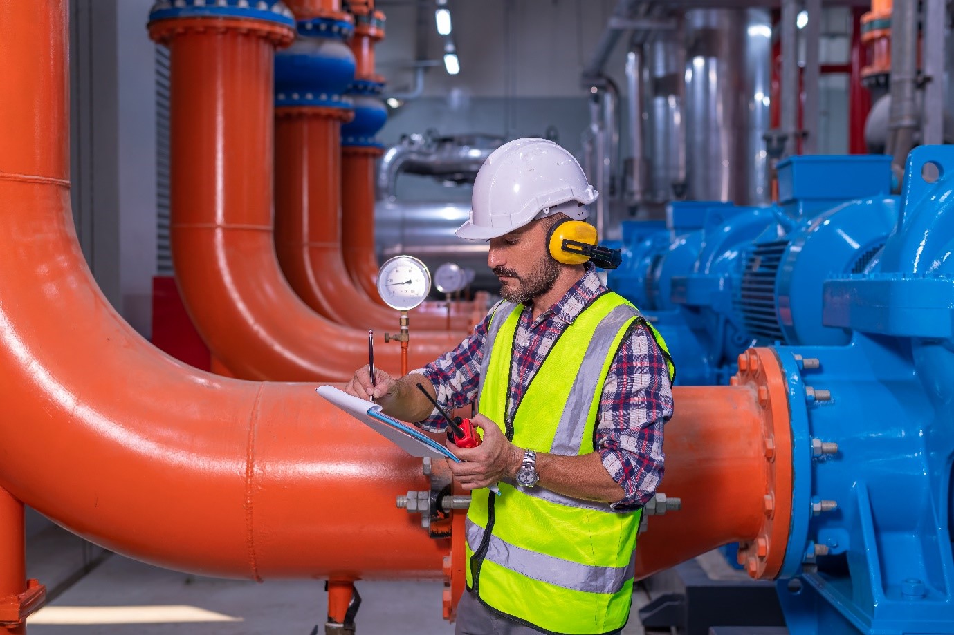 HVACR pros proper work apparel